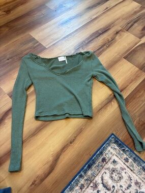 Urban Outfitters Olive Green Waffle-Knit Long Sleeve Crop Top